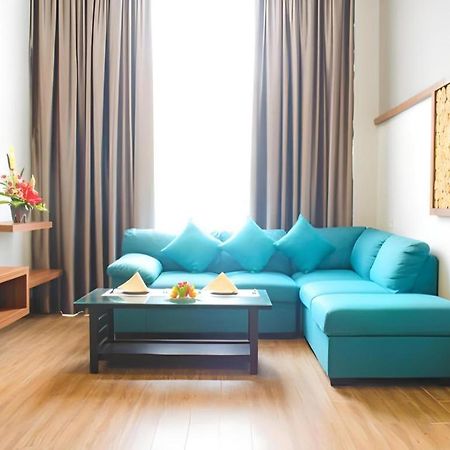 Ayola First Point Hotel Pekanbaru Zewnętrze zdjęcie