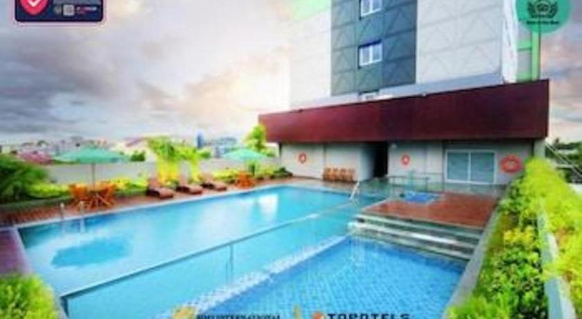 Ayola First Point Hotel Pekanbaru Zewnętrze zdjęcie